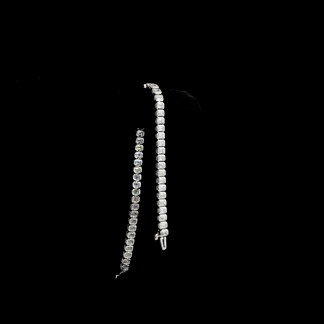5.13 CTTW Emerald Lab Diamond Tennis Bracelet (E Color and VS Clarity)