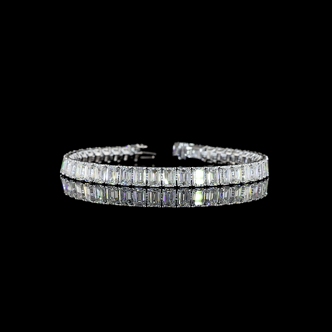 21.47 CTTW Emerald Lab Diamond Tennis Bracelet (E Color and VS Clarity)