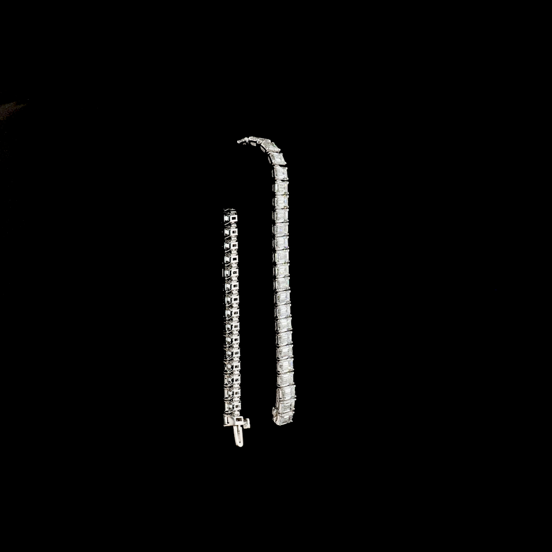 21.47 CTTW Emerald Lab Diamond Tennis Bracelet (E Color and VS Clarity)
