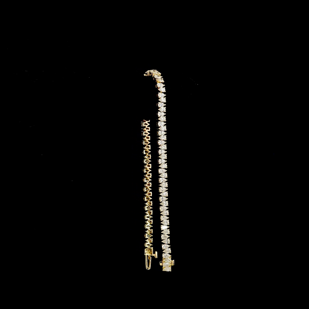 4.87 CTTW Pear Lab Grown Diamond Tennis Bracelet 7" (E Color and VS1 Clarity)