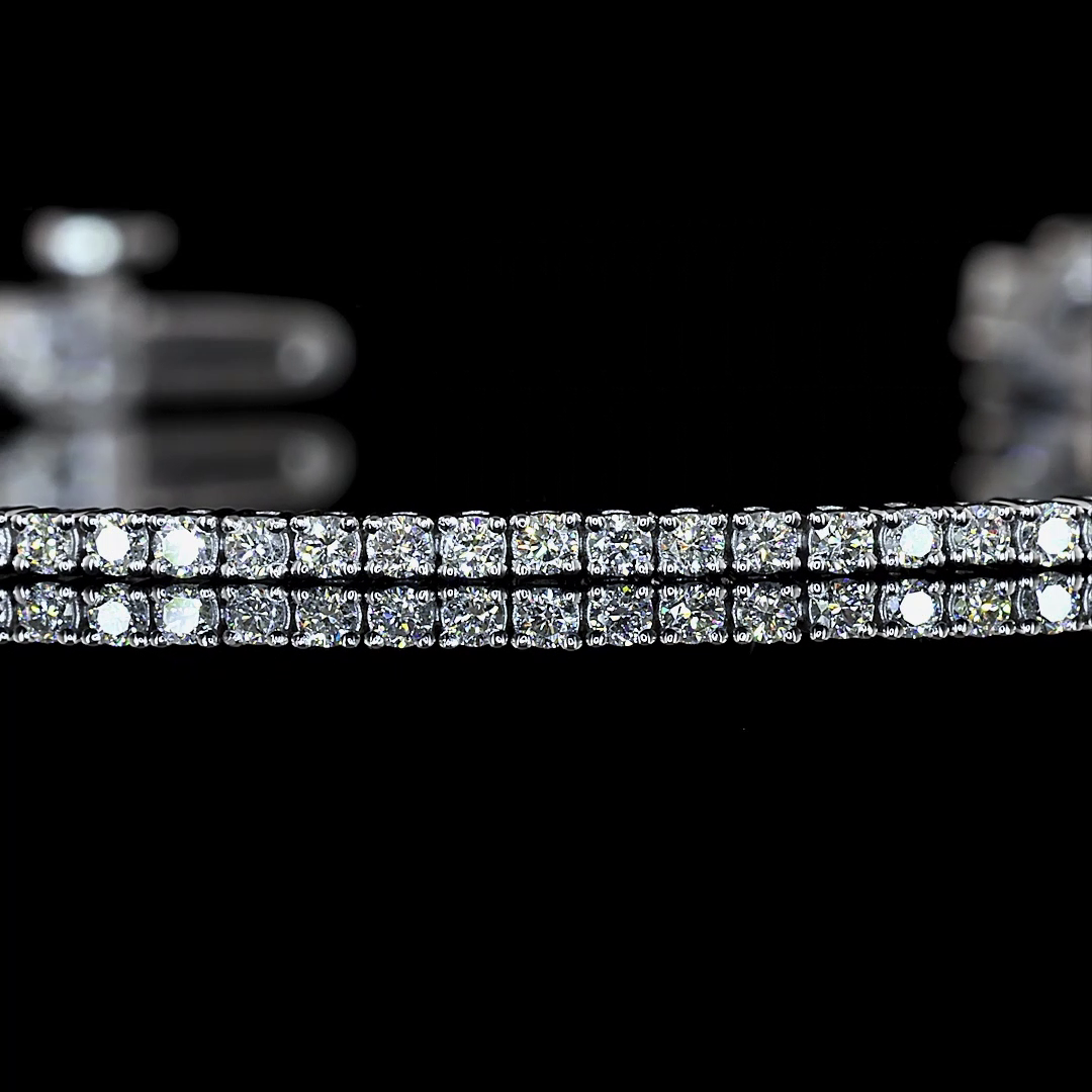 1.00 CTTW Round Lab Diamond Tennis Bracelet (E Color and VS1 Clarity)