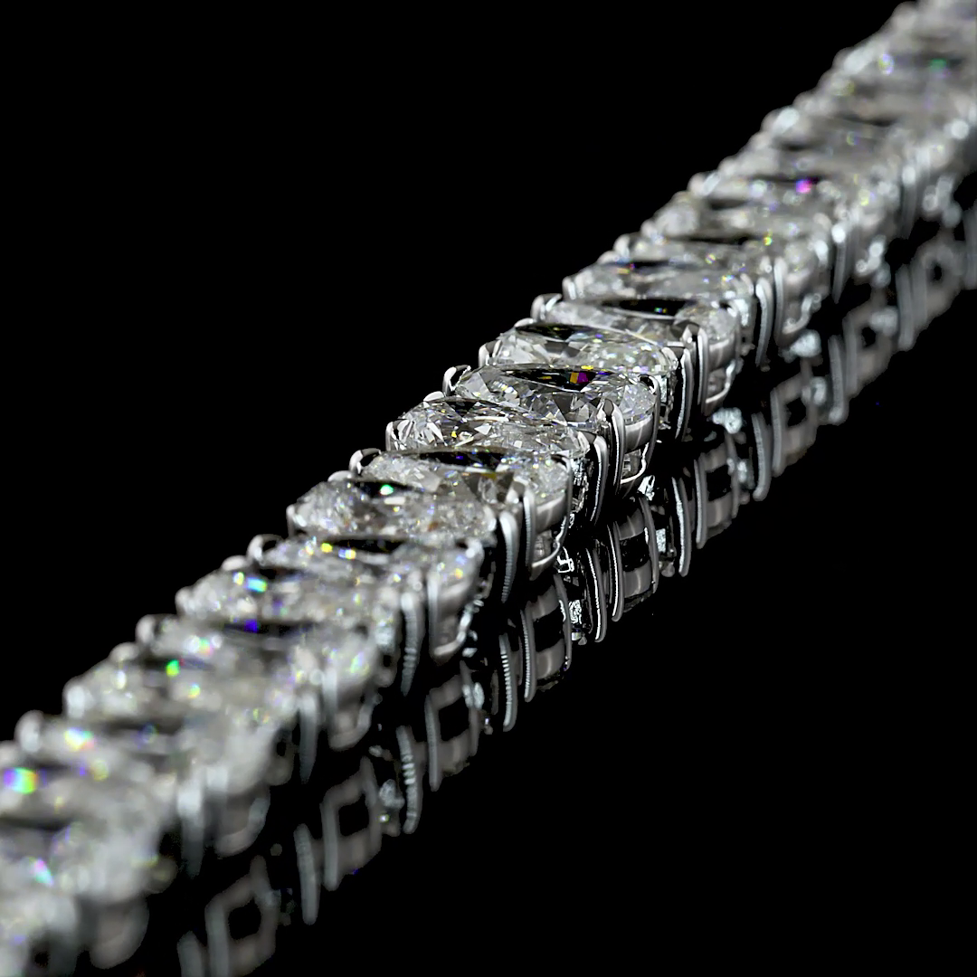 15.18 CTTW Pear Lab Diamond Tennis Bracelet (E Color and VS2 Clarity)