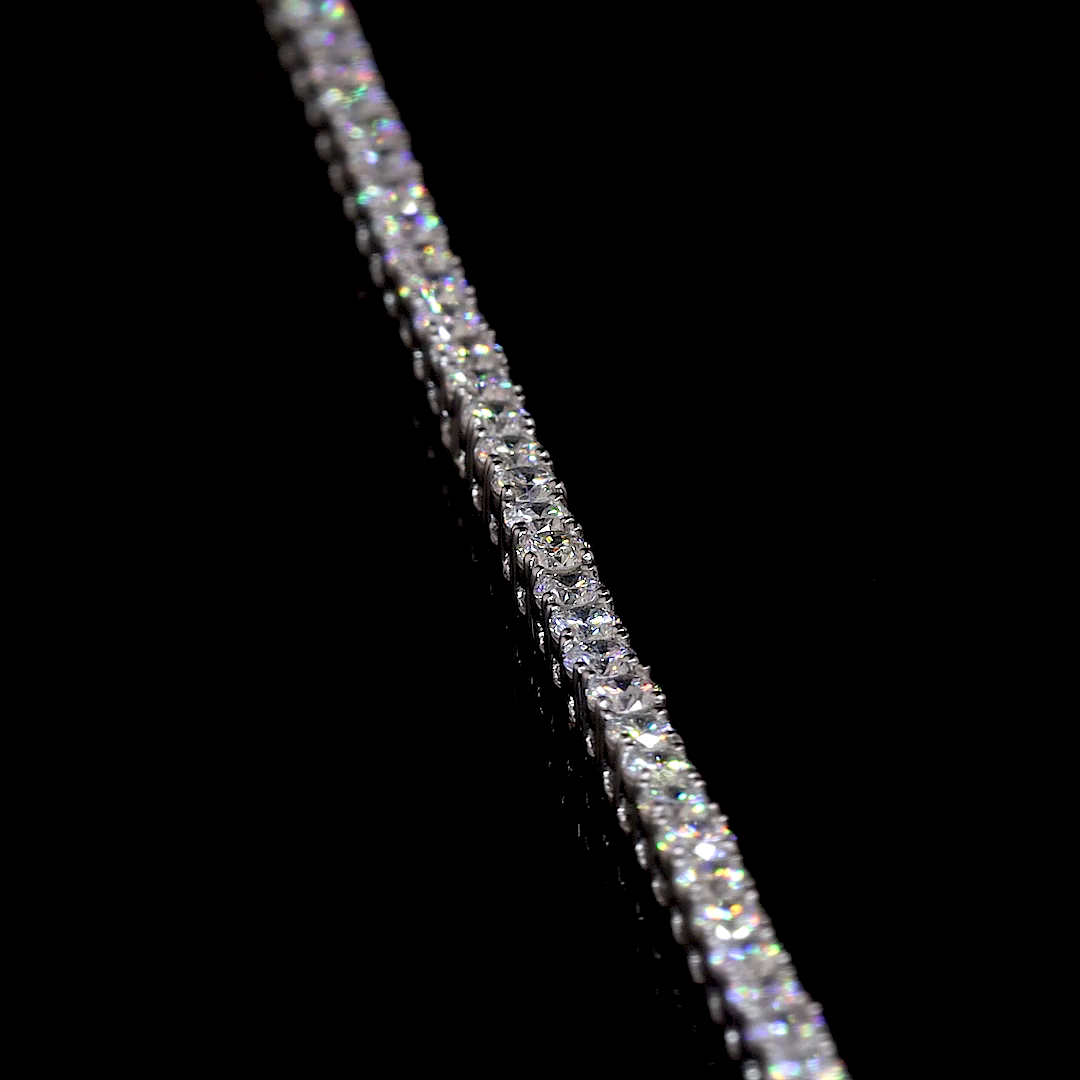 2.05 CTTW Round Lab Diamond Tennis Bracelet (E/F Color and VS2/VS Clarity)