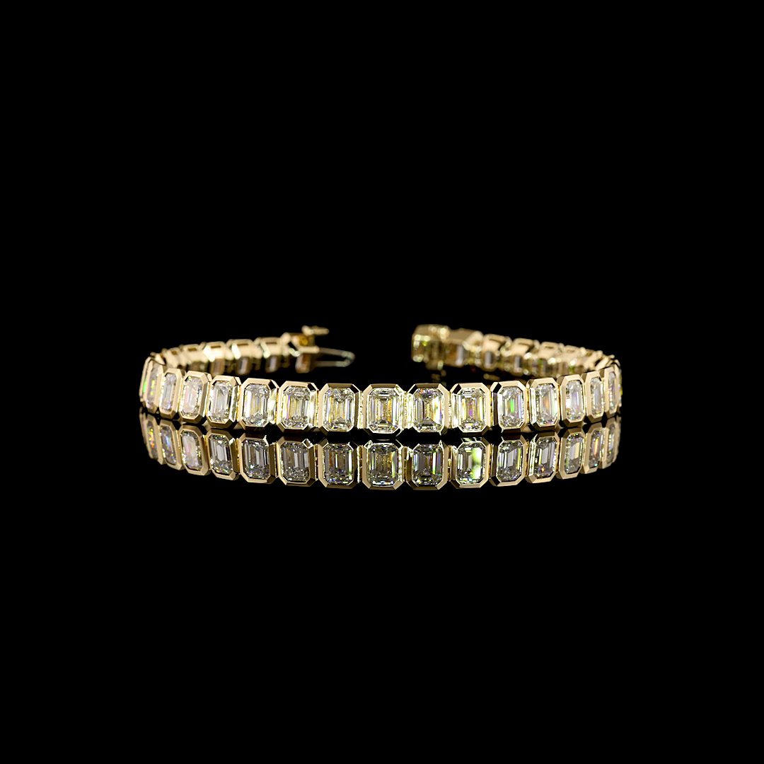 15.89 CTTW Emerald Lab Diamond Tennis Bracelet (E Color and VS1 Clarity)