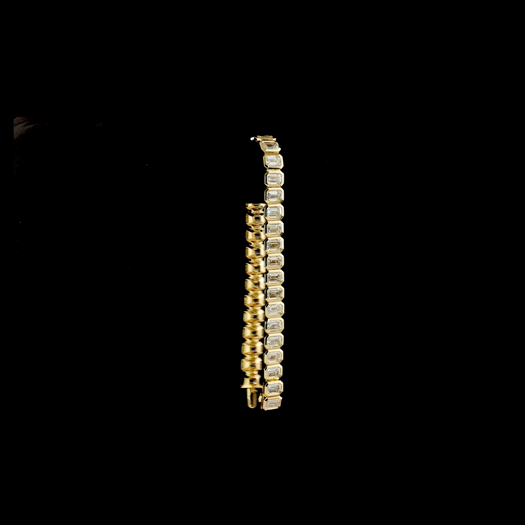 15.89 CTTW Emerald Lab Diamond Tennis Bracelet (E Color and VS1 Clarity)