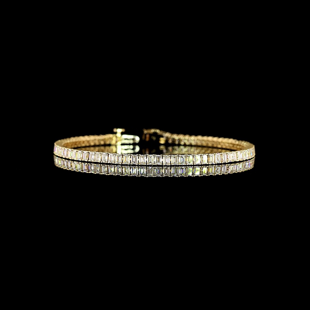 5.39 CTTW Emerald Natural Diamond Tennis Bracelet 7" (F Color and VS+ Clarity)