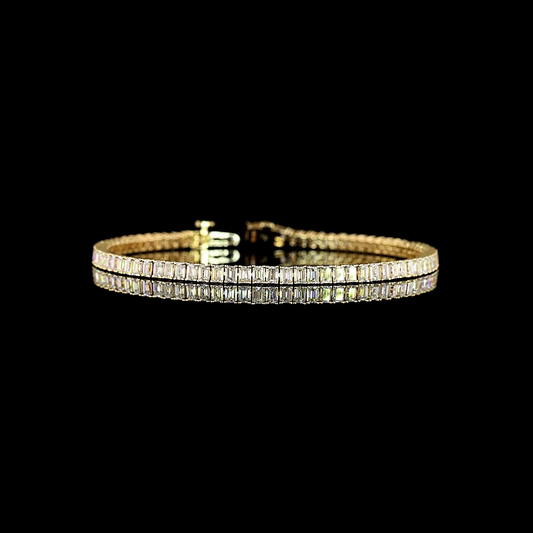 5.39 CTTW Emerald Lab Diamond Tennis Bracelet (F Color and VS+ Clarity)