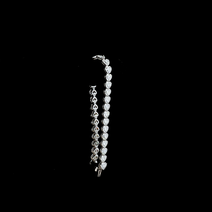 12.14 CTTW Heart Lab Diamond Tennis Bracelet (E Color and VS1 Clarity)