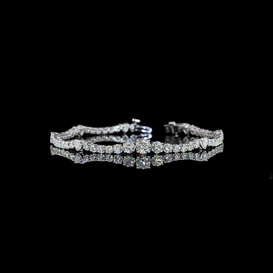 5.70 CTTW Round Lab Diamond Station Line Tennis Bracelet (E Color and VS1 Clarity)