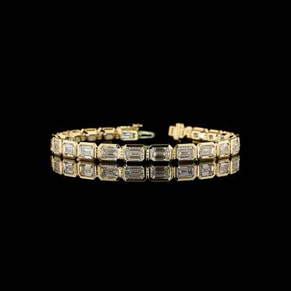 15.74 CTTW Emerald Lab Diamond Tennis Bracelet (E Color and VS1 Clarity)