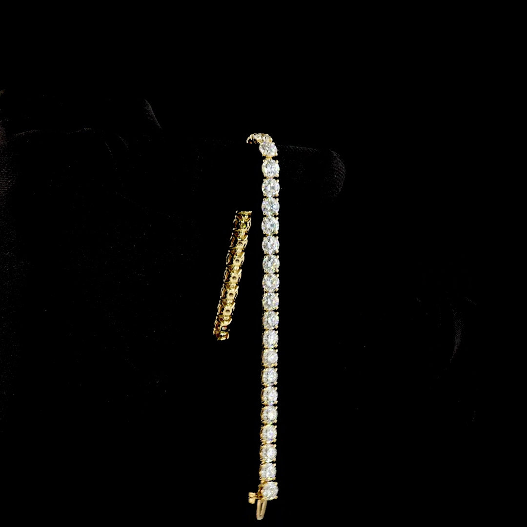 17.65 CTTW Round Lab Grown Diamond Tennis Bracelet 7" (E Color and VS1 Clarity)