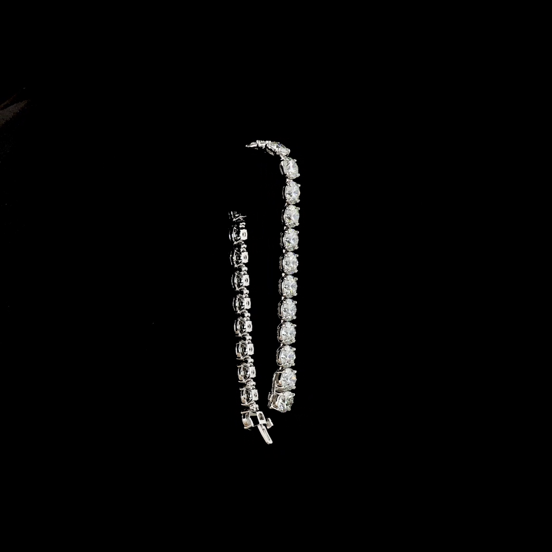 26.05 CTTW Round Lab Grown Diamond Tennis Bracelet 6.5" (F/E Color and VS1 Clarity)