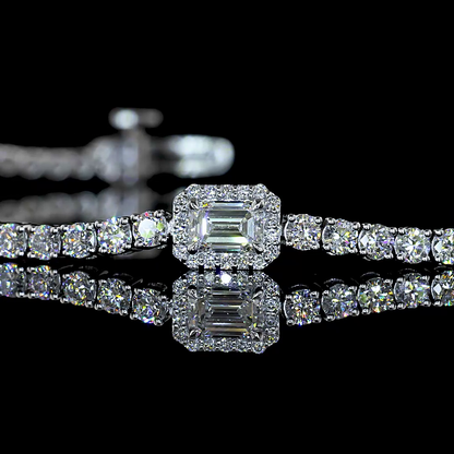 2.95 CTTW Emerald Lab Diamond Station Line Tennis Bracelet (E Color and VS1 Clarity)