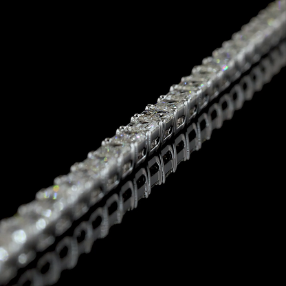 5.22 CTTW Emerald Lab Diamond Tennis Bracelet (G-H Color and VS-SI Clarity)