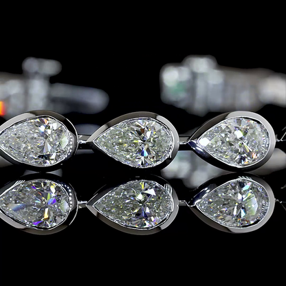 7.01 CTTW Pear Lab Diamond Tennis Bracelet (G-H Color and VS-SI Clarity)