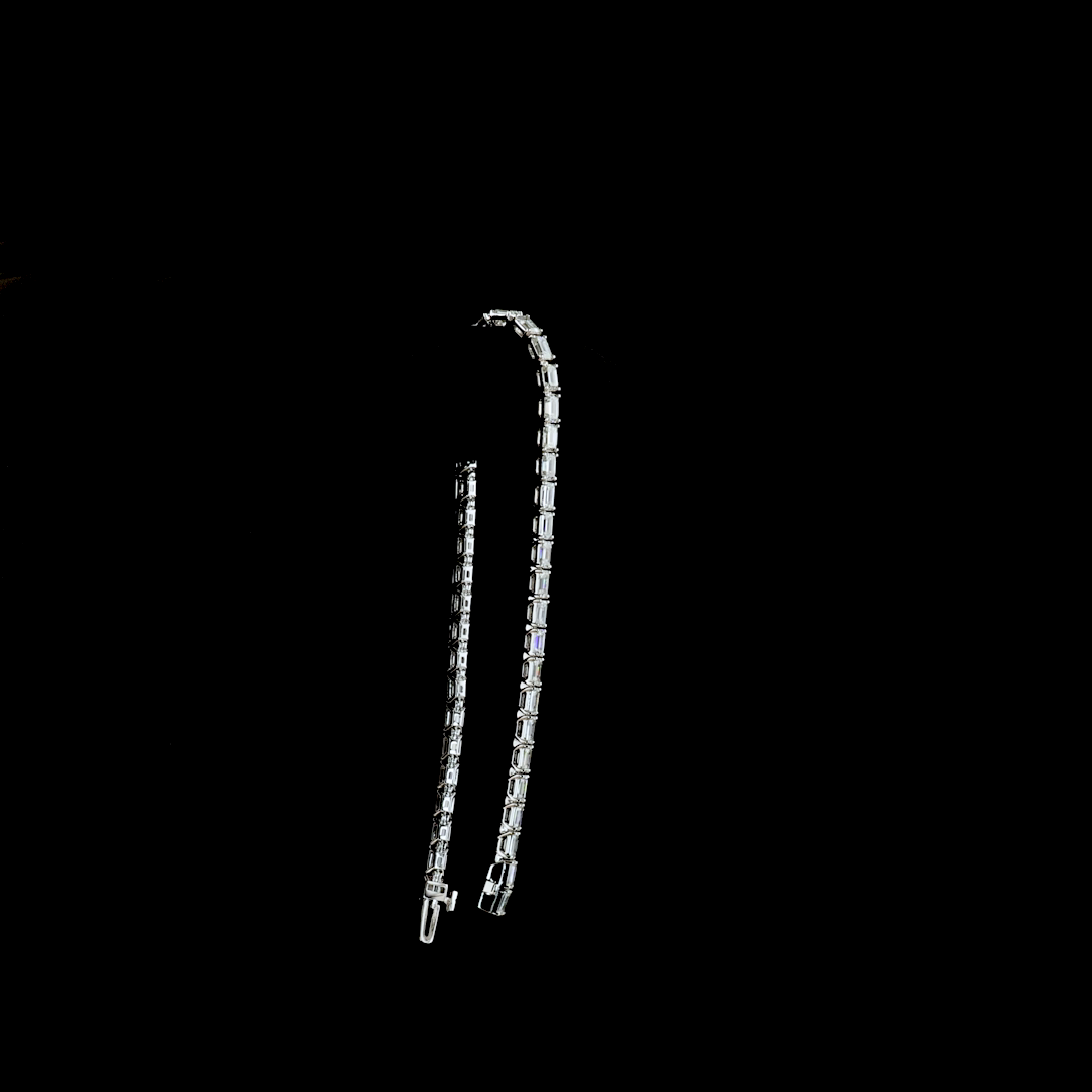 6.82 CTTW Emerald Lab Diamond Tennis Bracelet (E Color and VS1 Clarity)