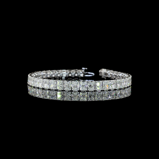 21.71 CTTW Radiant Lab Diamond Tennis Bracelet (E Color and VS1 Clarity)