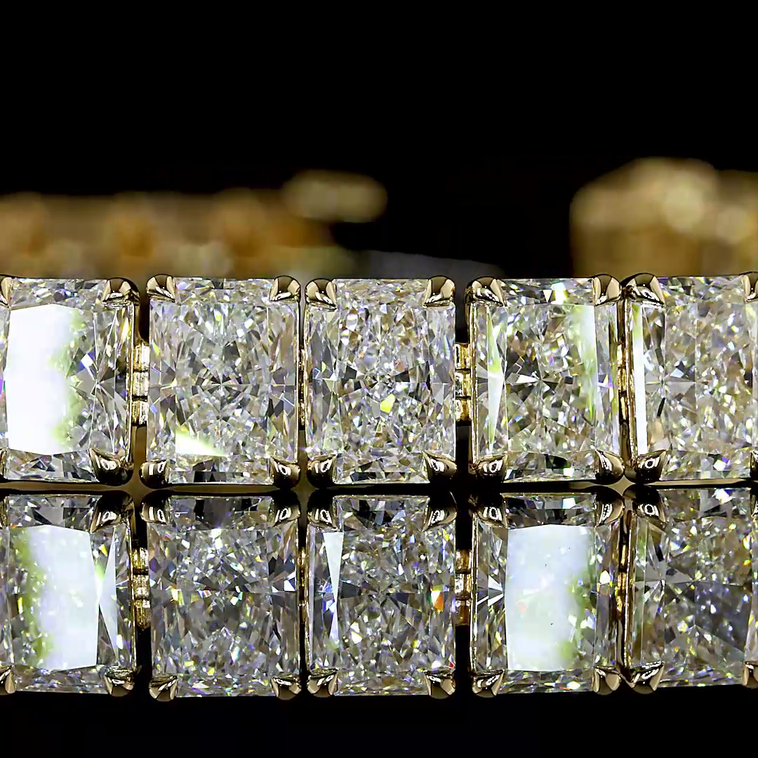 21.57 CTTW Radiant Lab Diamond Tennis Bracelet (E Color and VS1 Clarity)