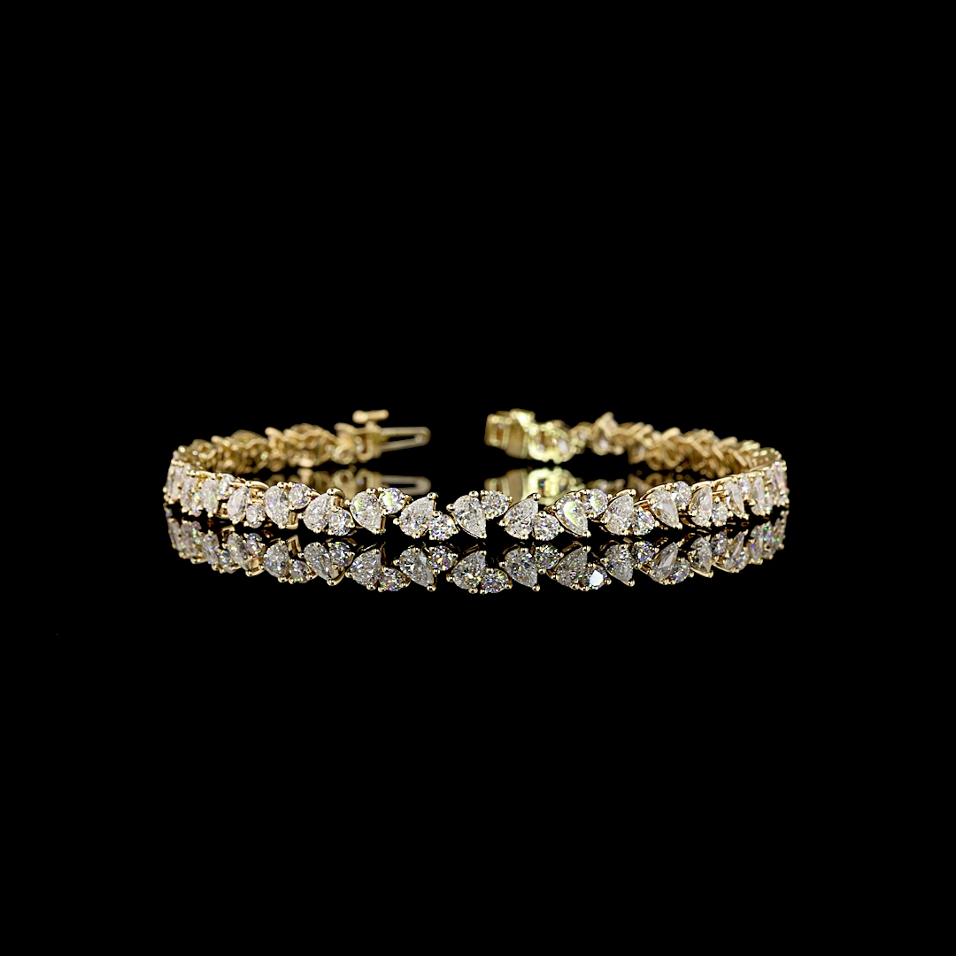 6.04 CTTW Pear Lab Grown Diamond Tennis Bracelet 7" (E Color and VS1 Clarity)