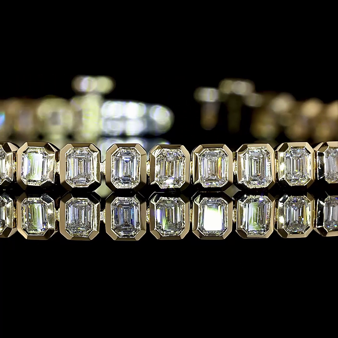 3.23 CTTW Emerald Lab Grown Diamond Tennis Bracelet 7" (E Color and VS1 Clarity)
