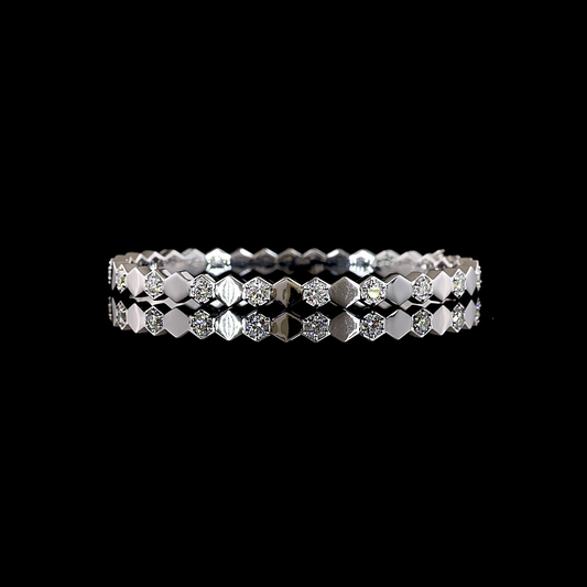 0.91 CTTW Round Lab Grown Diamond Bangles Bracelet (E Color and VS1 Clarity)
