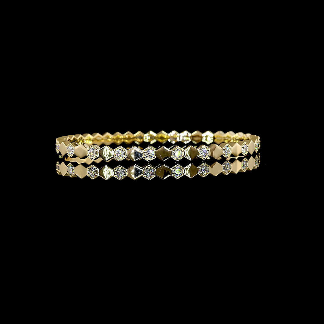 0.91 CTTW Round Lab Grown Diamond Bangles Bracelet (E Color and VS1 Clarity)