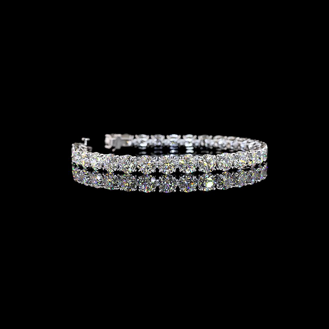 30.43 CTTW Round Lab Grown Diamond Tennis Bracelet 8.5" (D Color and VVS2 Clarity)