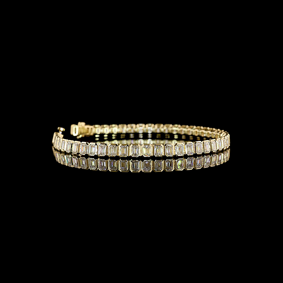 7.90 CTTW Emerald Lab Grown Diamond Tennis Bracelet 7" (E Color and VS1 Clarity)