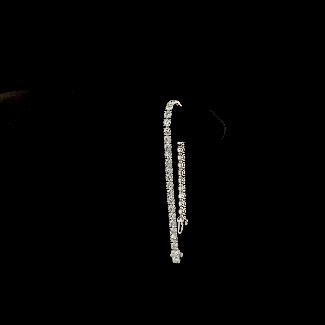 8.28 CTTW Round Lab Grown Diamond Tennis Bracelet 6" (E Color and VS1 Clarity)