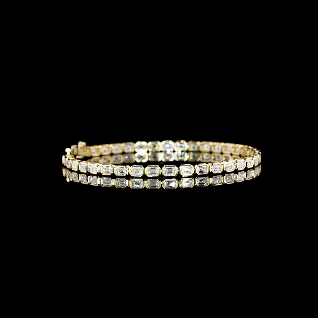 4.96 CTTW Emerald Lab Diamond Tennis Bracelet (E Color and VS1 Clarity)