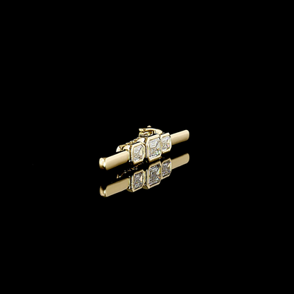3.43 CTTW Emerald Lab Diamond Special Brooch (E Color and VS1 Clarity)