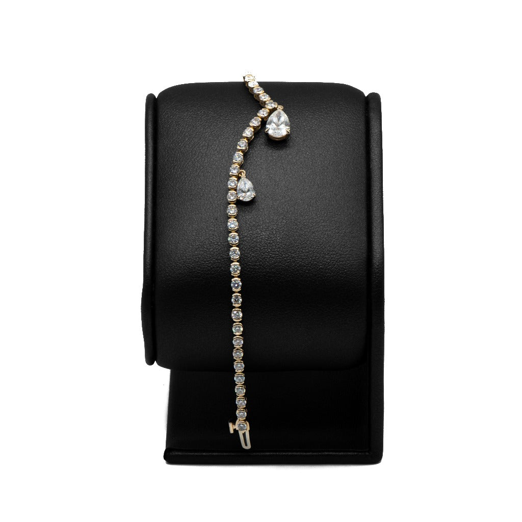 3.96 CTTW Pear Lab-Grown Diamond Tennis Bracelet in 14K Yellow Gold, 6.5"
