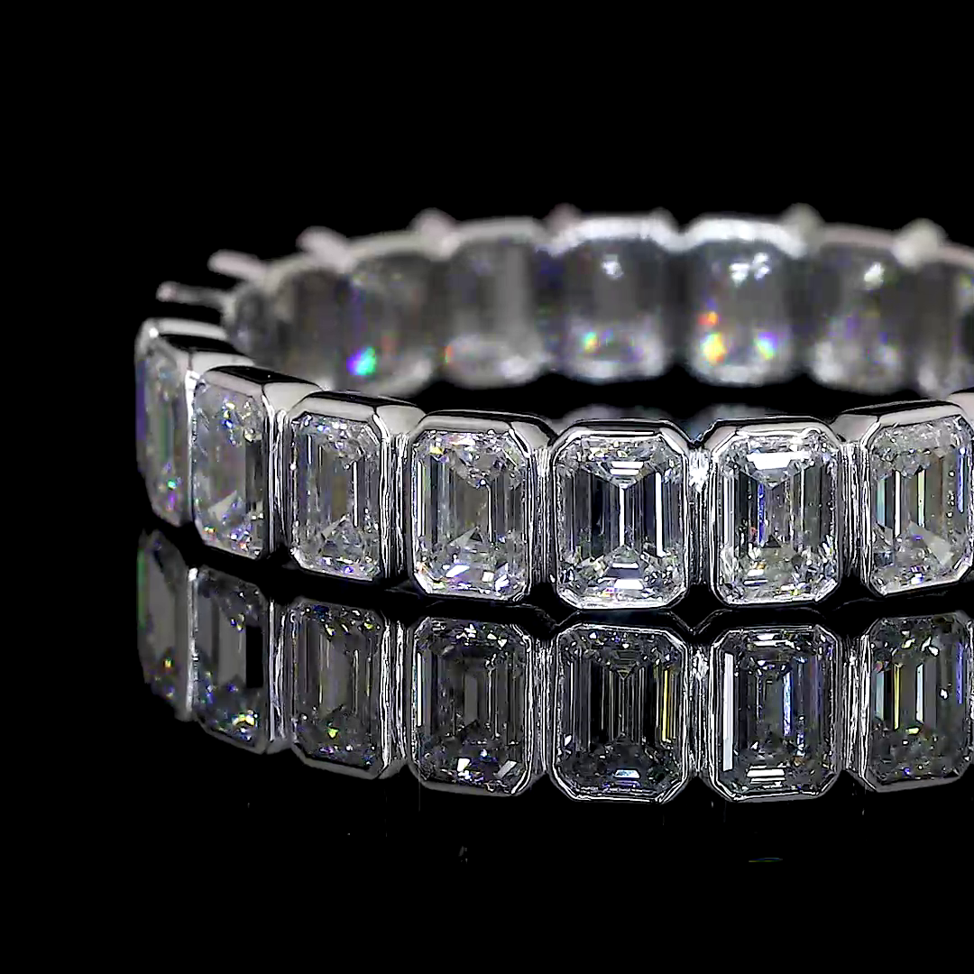 1.93 CTTW Emerald Lab Diamond Full Eternity (F Color and VS2 Clarity)