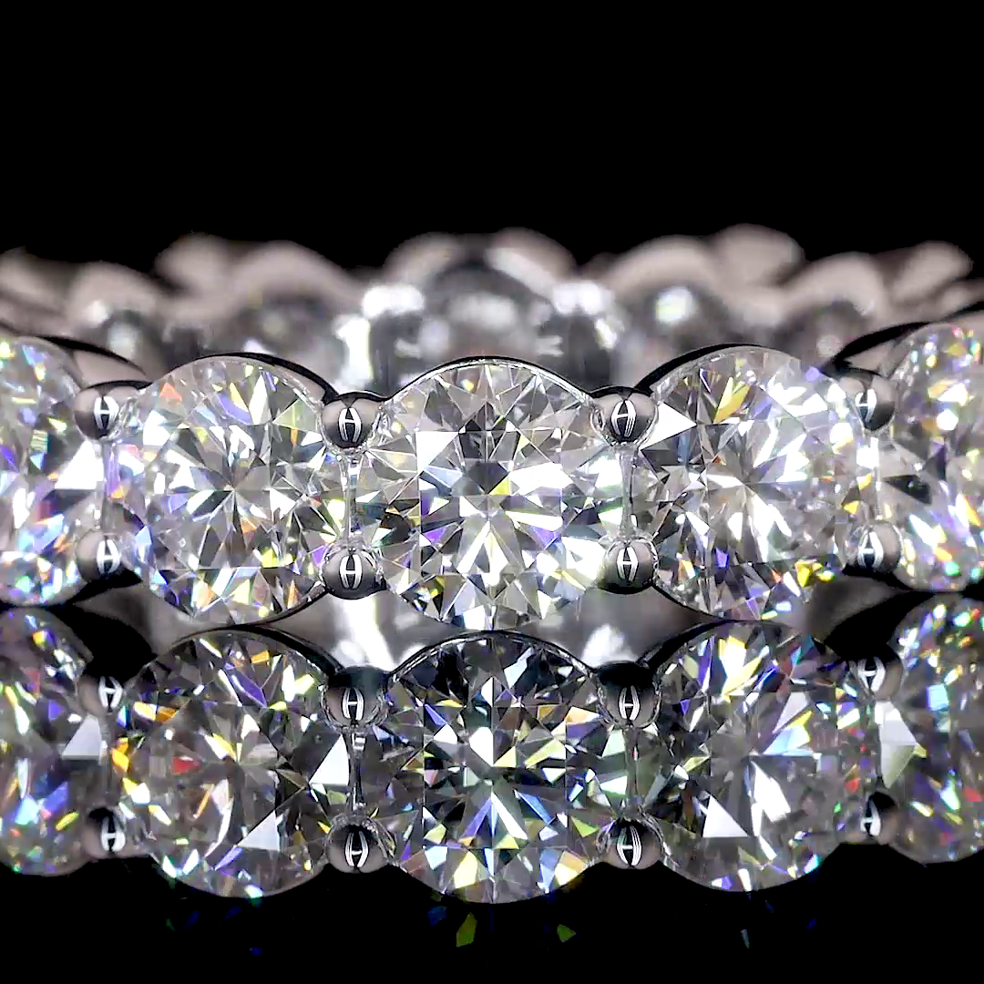 5.56 CTTW Round Lab Diamond Full Eternity (D Color and VVS2 Clarity)