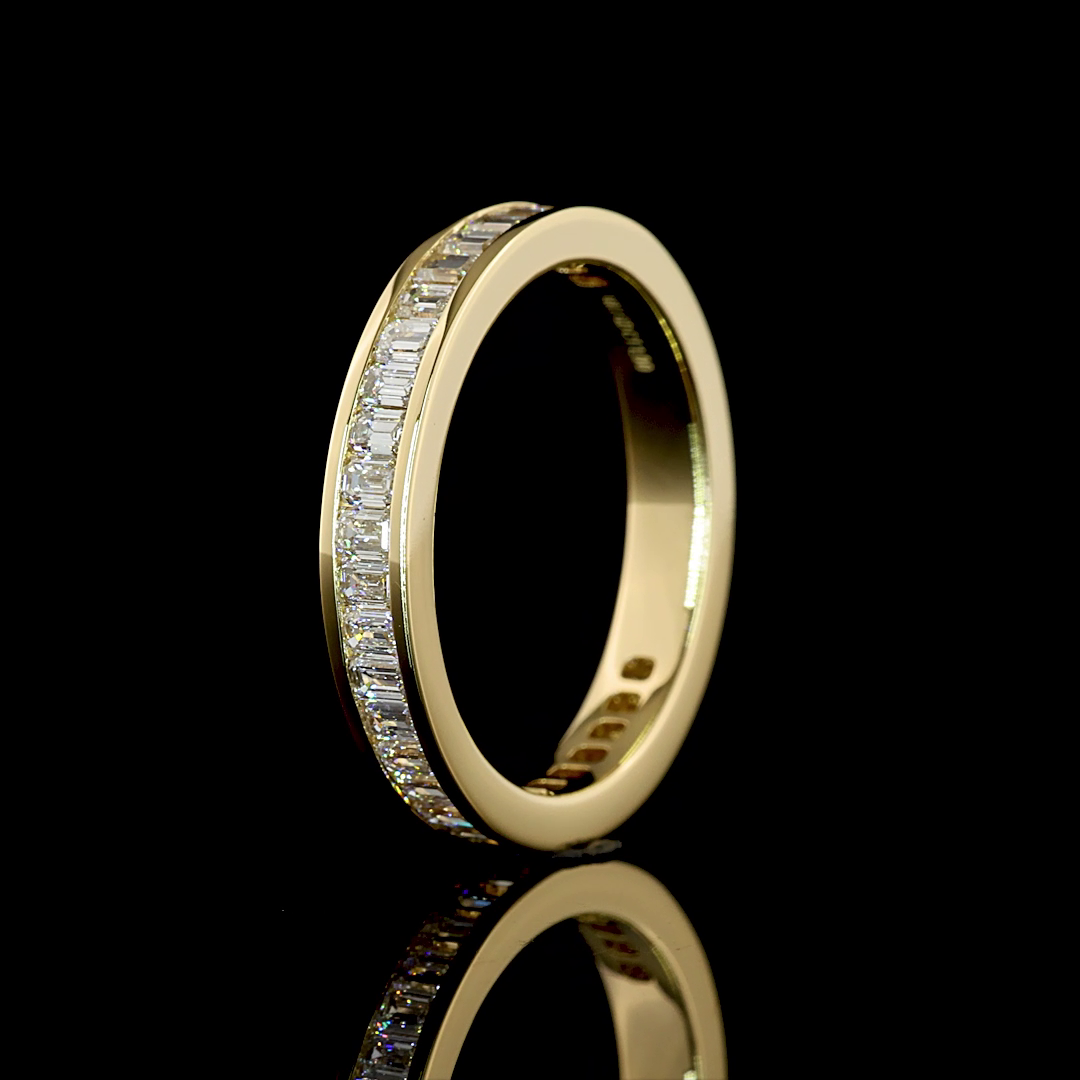 1.00 CTTW Emerald Lab Diamond Full Eternity (E Color and VS Clarity)