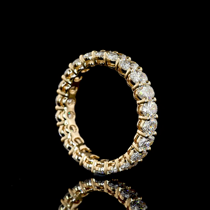 2.33 CTTW Oval Lab Diamond Full Eternity (E Color and VS1 Clarity)