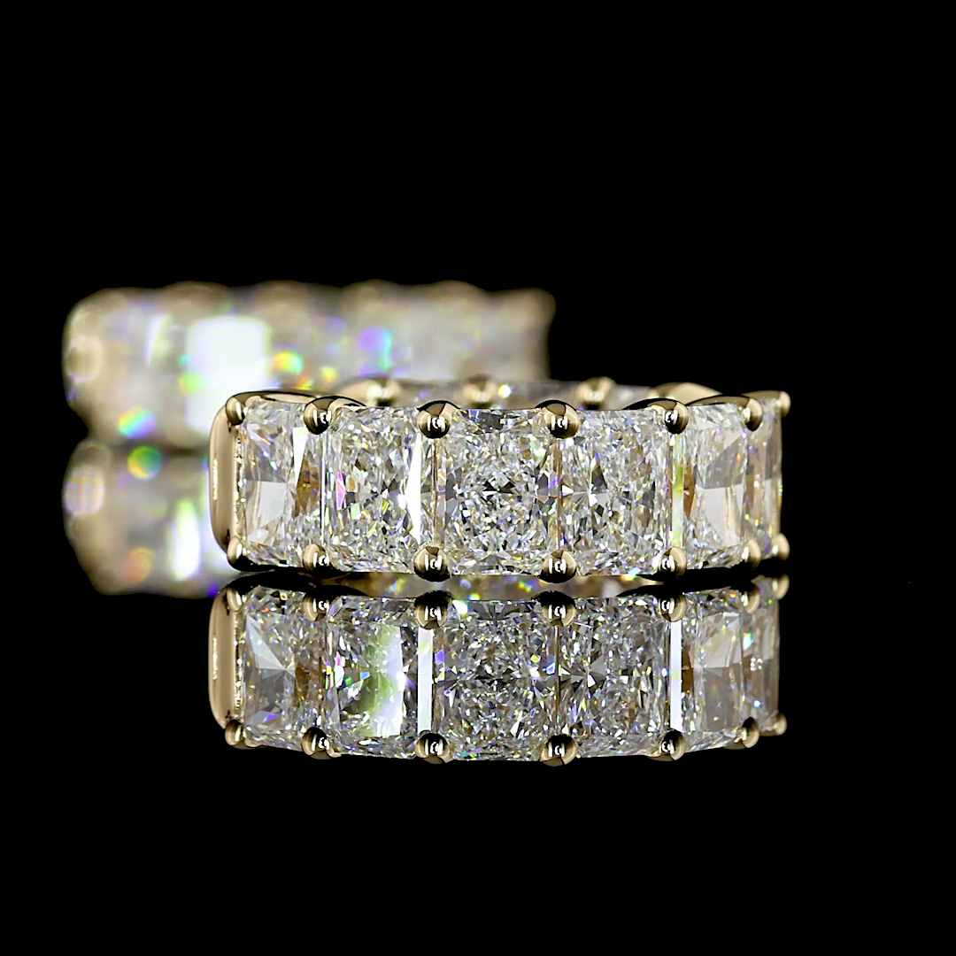 2.99 CTTW Radiant Lab Diamond Huggies Earring (E Color and VS Clarity)