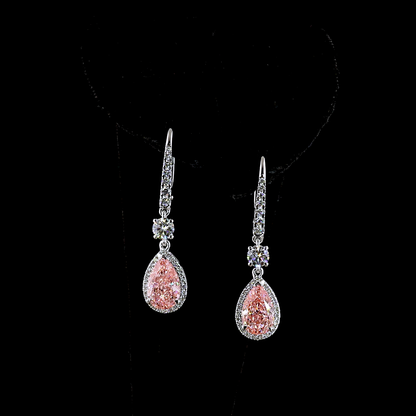 4.05 CTTW Pear Lab Diamond Hanging Earring (Fancy Vivid Pink Color and VS1 Clarity)