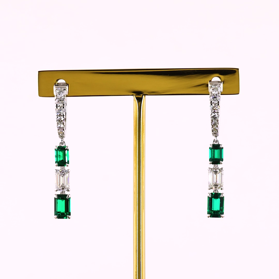 1.36 CTTW Emerald Lab Diamond Hanging Earring (E Color and VS Clarity)