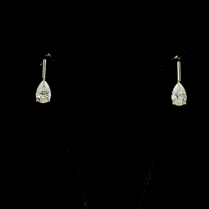 1.68 CTTW Pear Lab Diamond Hanging Earring (E Color and VS Clarity)