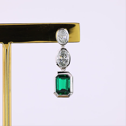 1.18 CTTW Emerald Lab Diamond Hanging Earring (VS1 Clarity)
