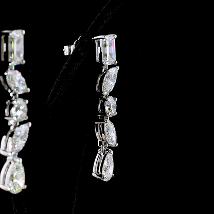 7.45 CTTW MIX Lab Diamond Hanging Earring (Fancy Vivid Green Color and VS1 Clarity)