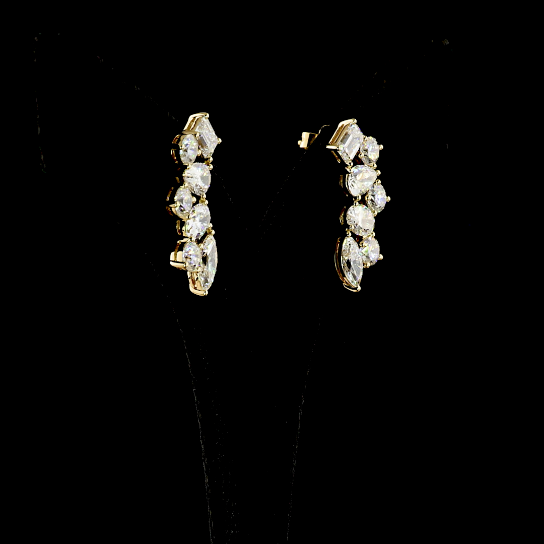 6.11 CTTW Emerald Lab Diamond Crawler Earring (E Color and VS Clarity)