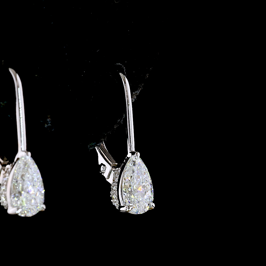 0.99 CTTW Pear Lab Diamond Hanging Earring (E Color and VS1 Clarity)