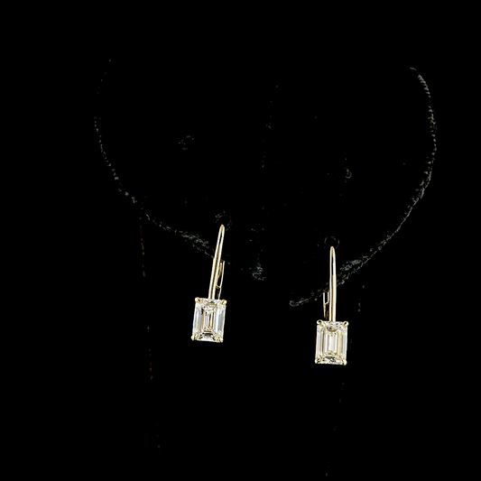 1.09 CTTW Emerald Lab Diamond Hanging Earring (E Color and VS Clarity)
