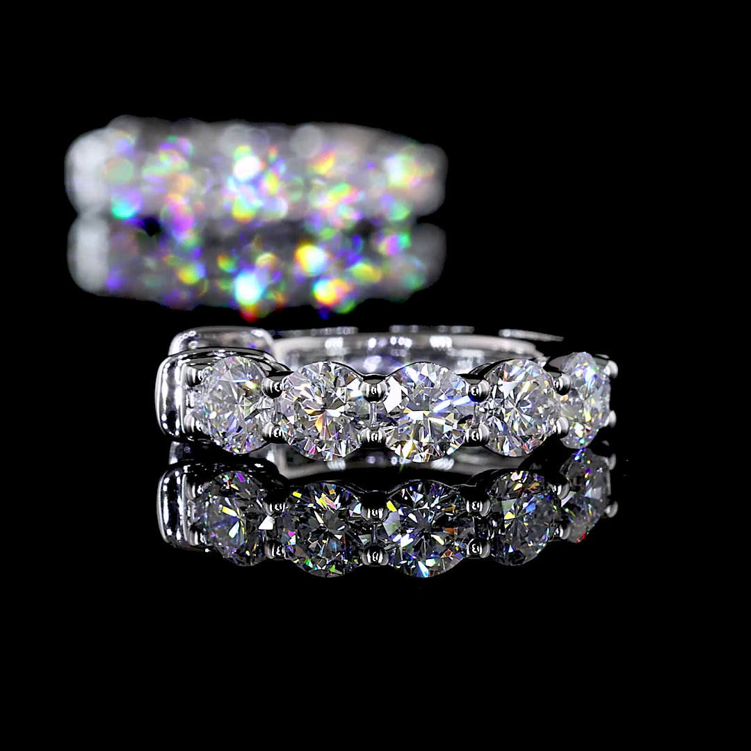 1.02 CTTW Round Lab Diamond Huggies Earring (E Color and VS1 Clarity)