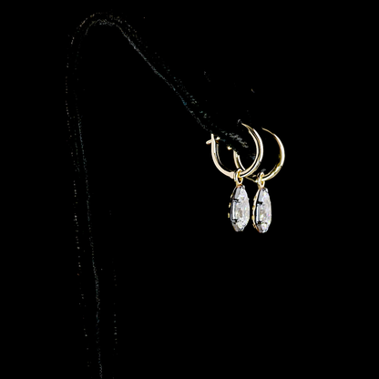 2.04 CTTW Pear Lab Diamond Hanging Earring (E Color and VS1 Clarity)