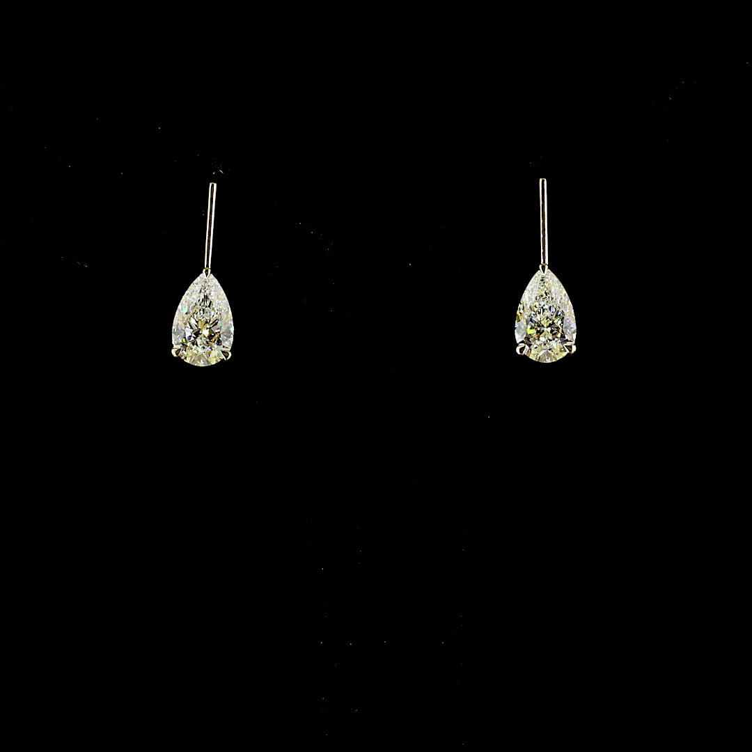 4.04 CTTW Pear Lab Diamond Hanging Earring (F Color and VS1 Clarity)