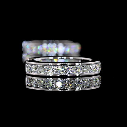 1.07 CTTW Round Lab Diamond Huggies Earring (H Color and VS Clarity)
