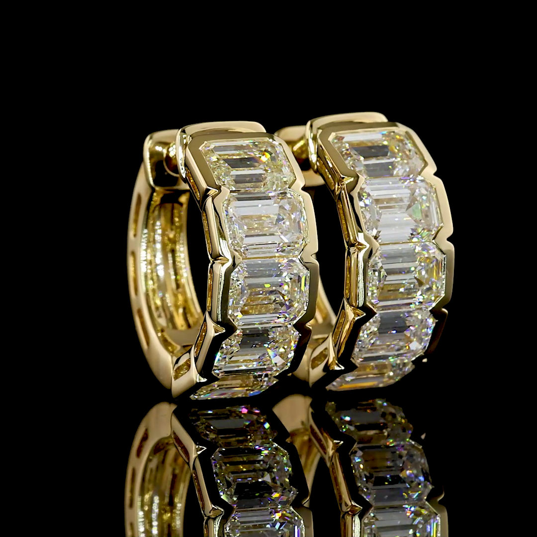 3.03 CTTW Emerald Natural Diamond Huggies Earring 14.33mm (H Color and SI Clarity)